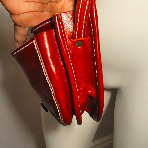 Pitti Firenze cross body red bag - Picture 13 of 17